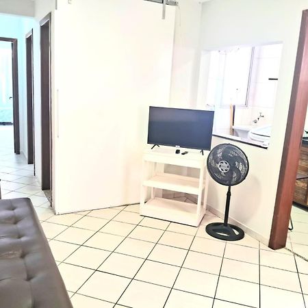 apto na orla de Itaparica, com wifi, área privada e excelente para crianças, terceira idade e pets. Vila Velha  Exterior foto