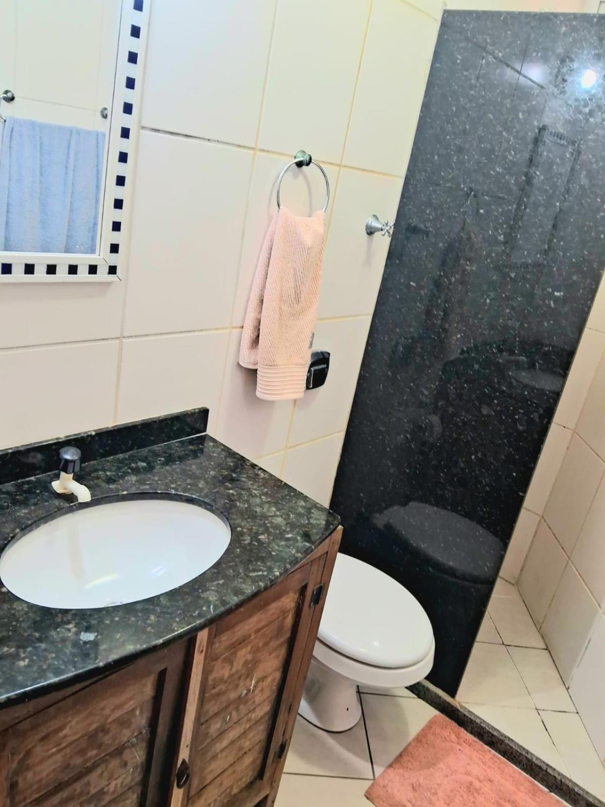 apto na orla de Itaparica, com wifi, área privada e excelente para crianças, terceira idade e pets. Vila Velha  Exterior foto